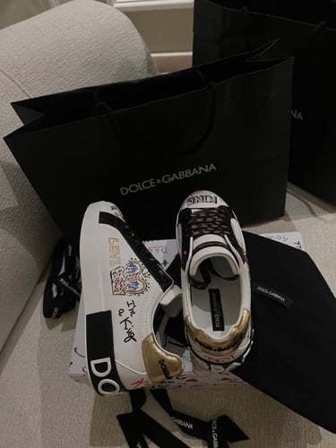 DG sneakers