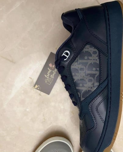 Dior sneakers