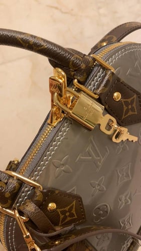 LV Metallise Monogram Vernis and Canvas Alma BB Ba...