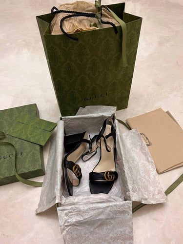 Gucci Black Leather GG Marmont Ankle-Strap Sandals