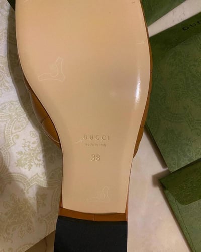 Gucci Brown Matelasse Leather GG Marmont Flat Slid...