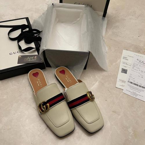 Women's Gucci flats