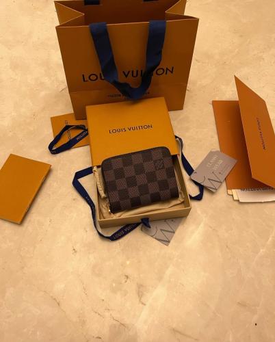 LV wallet