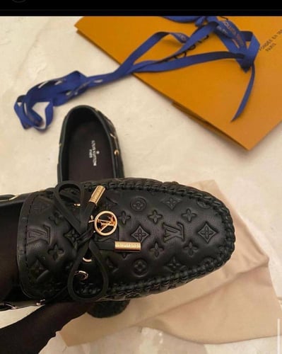 Gloria flat heel shoes