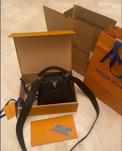 LV Noir Taurillon Leather Mini Capucines Shoulder...