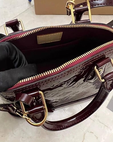 LV Amarante Monogram Vernis Alma BB Bag