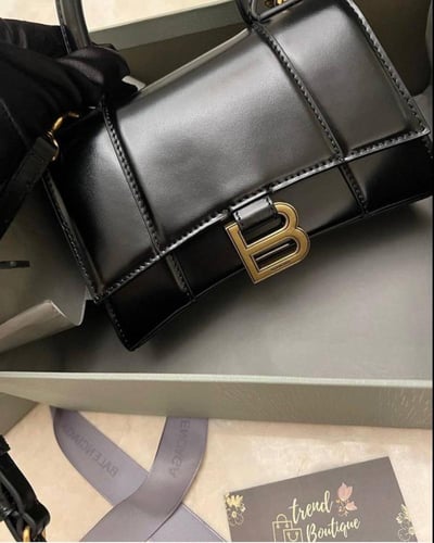 Balenc WOMEN'S HOURGLASS SMALL HANDBAG BOX IN BLAC...