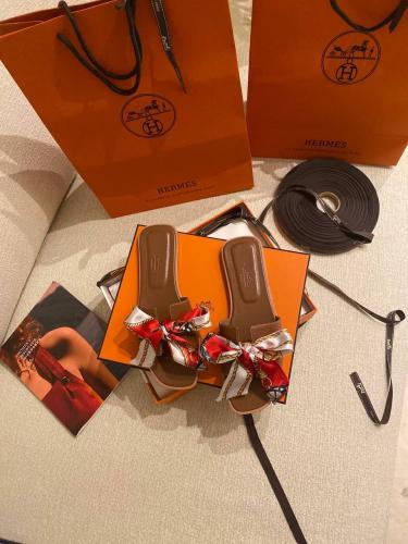 Hermes Brown Leather slippers