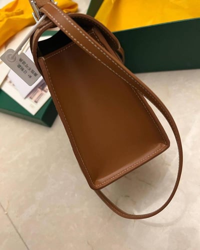 Goyard ( mini) Saigon bag - brown