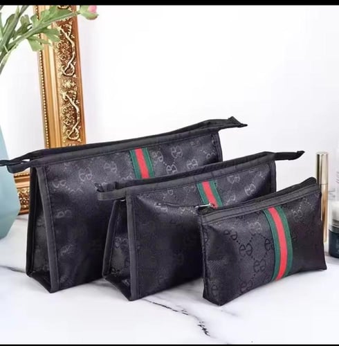 حقيبة ميك أب