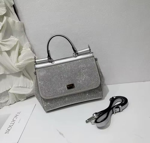 شنطة دولتشي أند غاباناسهرة