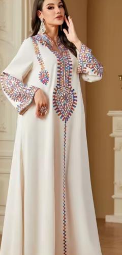 جلابية مطرزة 2025