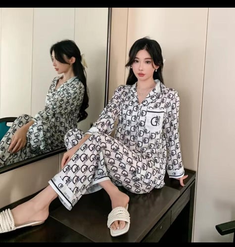 بجايم جودة عالية بعدة الوان متوفر من مديم الى اكس...