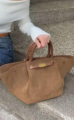 حقيبة Demellier