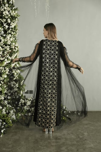 جلابيه لاطلاله جذابه بمكس خامات لينن مطرز وتول اسو...