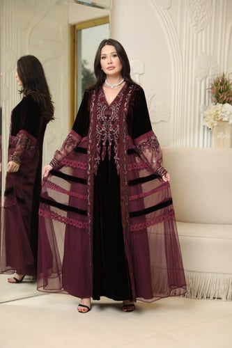 جلابيه مناسبات لاطلالة راقيه بمكس خامات فاخرة مخمل...