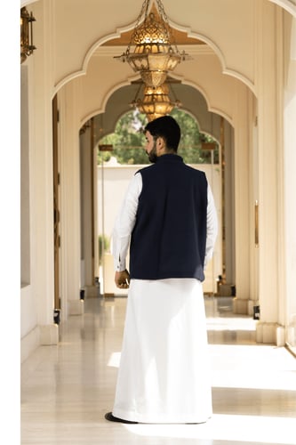 سديري جوخ ساده اللون كحلي - مبطن فرو كحلي