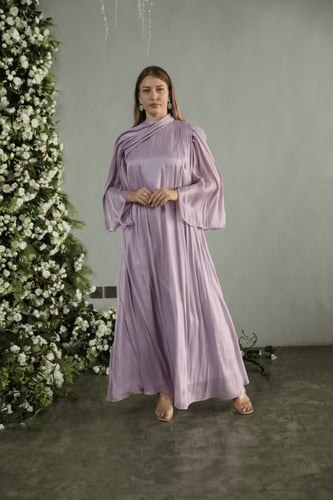 ريفيرا دريس تصميم كلاسيك لاطلاله راقيه بخامة اورقن...