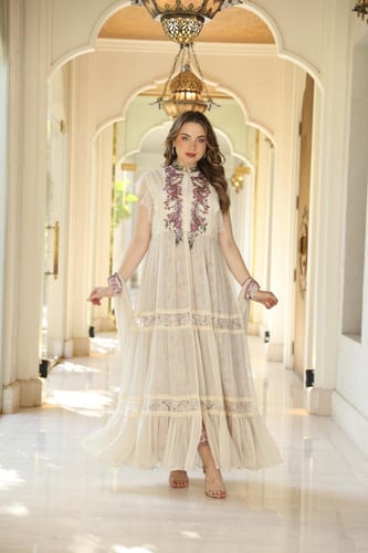 جلابيه مناسبات لاطلاله راقيه بمكس خامات شيفون حرير...