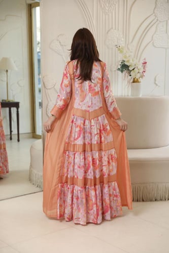 جلابية مناسبات لاطلاله أنيقه بخامة قطن حرير مشجر ب...