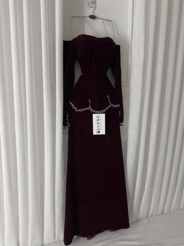 فستان عودي مخمل جوخ