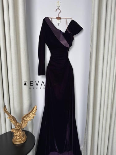 فستان مخمل لون موف غامق