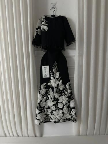 فستان اسود راقي