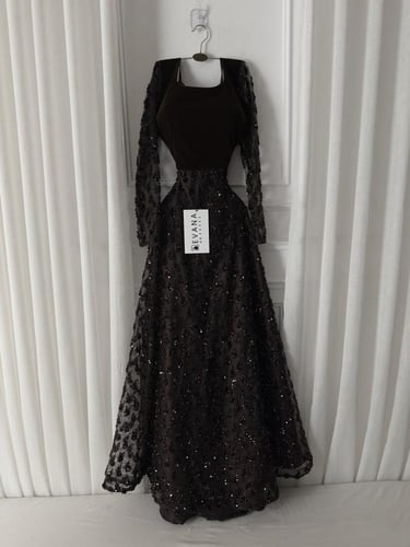 فستان ترتر على جوخ كم طويل