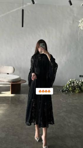 فستان اسود دانتيل خيال