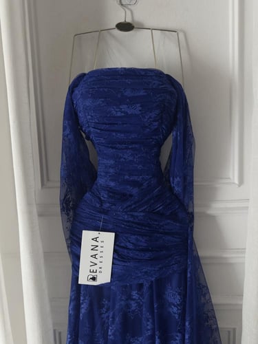 فستان دانتيل ناعم فخم