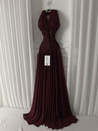 فستان عودي سهره مطرز