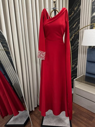 فستان شهد الشمري