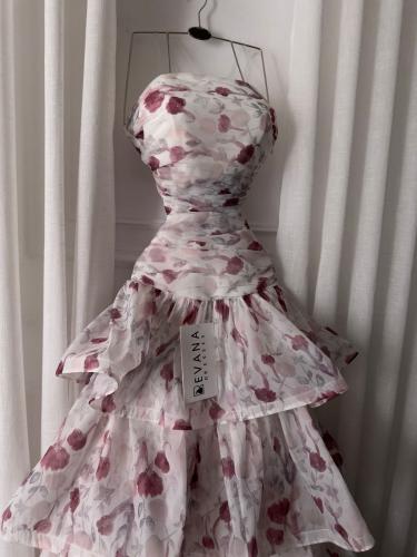 فستان وردي مشجر فخم