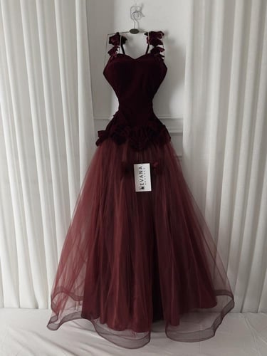 فستان تل سهره على مخمل