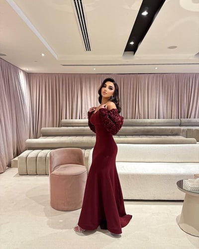 فستان عودي بجاكت مورد