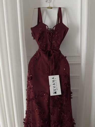 فستان سهره عودي مزين ورود