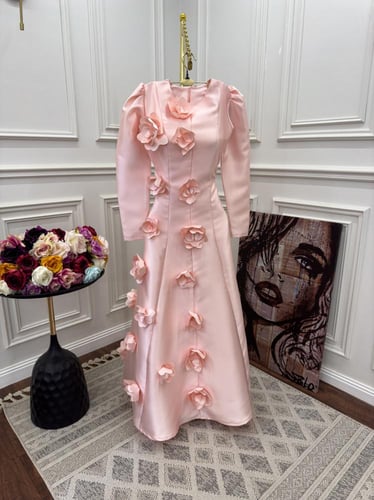 فستان ميكادو طويل ورود بارزه