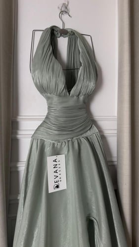 فستان تيفاني فخم