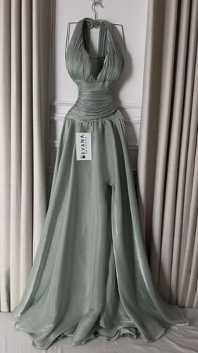 فستان تيفاني فخم