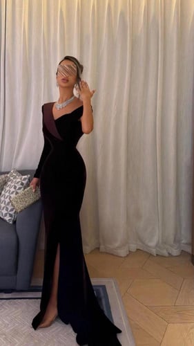 فستان مخمل لون موف غامق