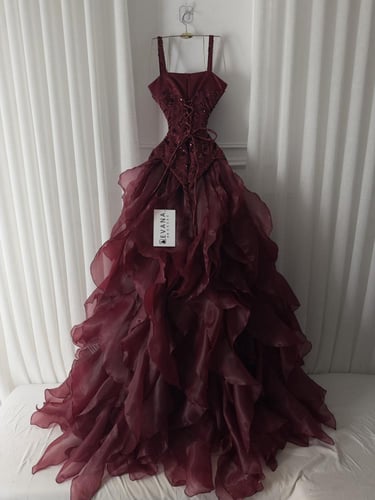 فستان سهره كلوش