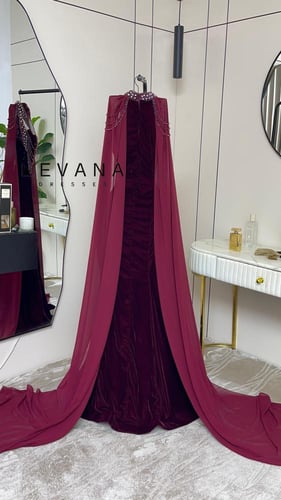 فستان مخمل سهره على كرستال راقي