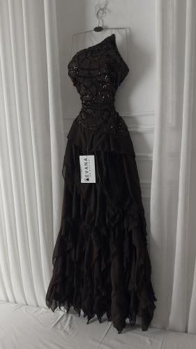 فستان سهره قصه الحلزون