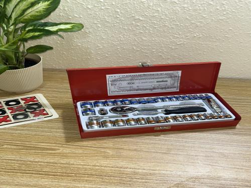 GS KING TOOLS 40 PCS ثلاث اثمان