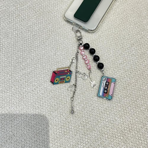 تعليقة موسيقا للشنطة أو الجوال