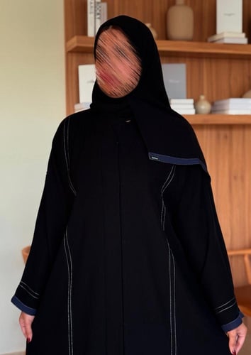 عباية كريب سراميك اندونيسي سواد فاحم