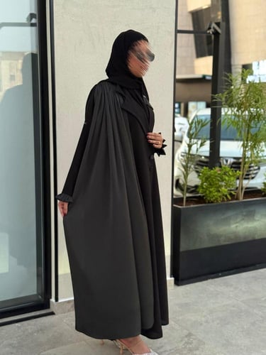 عباية بليزر قماش ميني ميت بشال حرير مقام زيتي