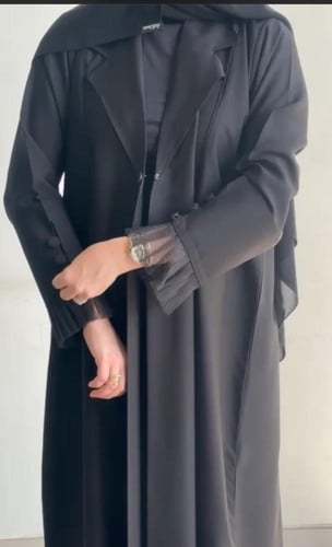 عباية كريب صالونا كوري بليزر رسمية