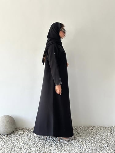 عباية كريب ميني ميت واقف خيوط قصب