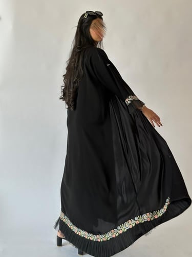 عباية كريب كوري